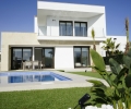 ESCBS/AP/006/76/VMA19/00000, Costa Blanca, région Torrevieja, villa de nouvelle construction avec jardin et piscine en vente