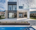 ESPMI/AH/002/36/60D6/00000, Majorca, north coast, new built villa with pool and garden